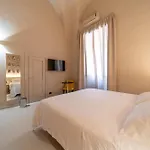 Palazzo Vergine - By Inside Salento