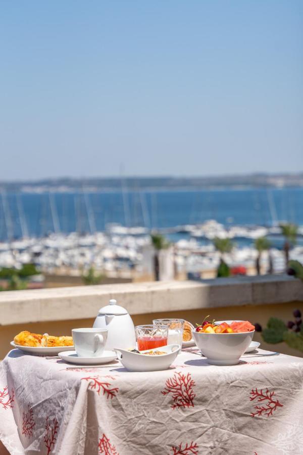 Palazzo Vergine - By Inside Salento Couette-café Gallipoli